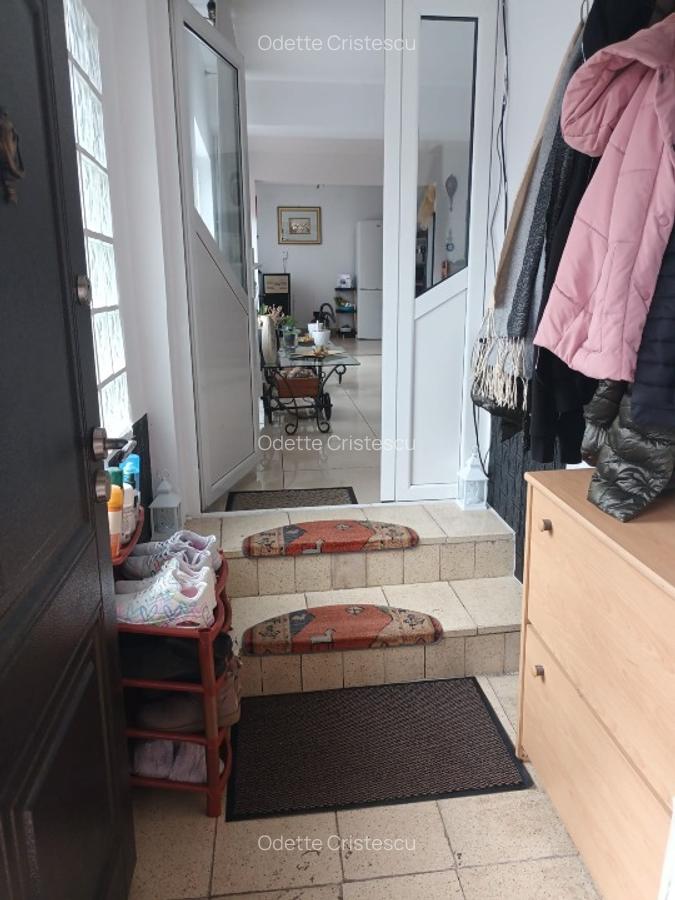 Vând casă la curte direct proprietar - 2