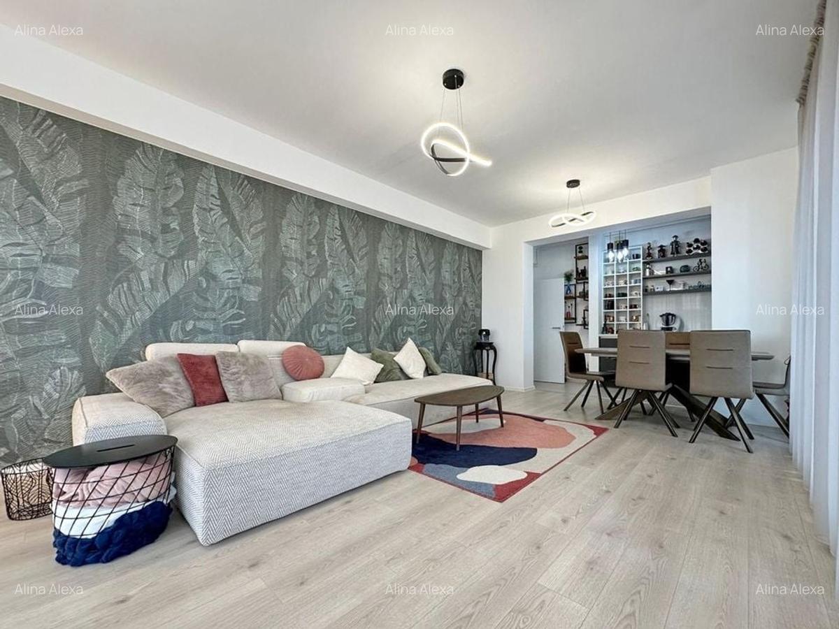 Apartament cu 3 camere decomandat, mobilat în Tractorul - 3