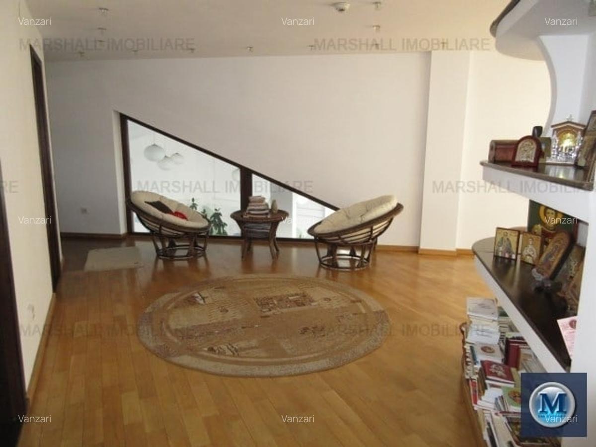 Vila cu 10 camere de vanzare, zona Buna Vestire, 530 mp #12734 - 12