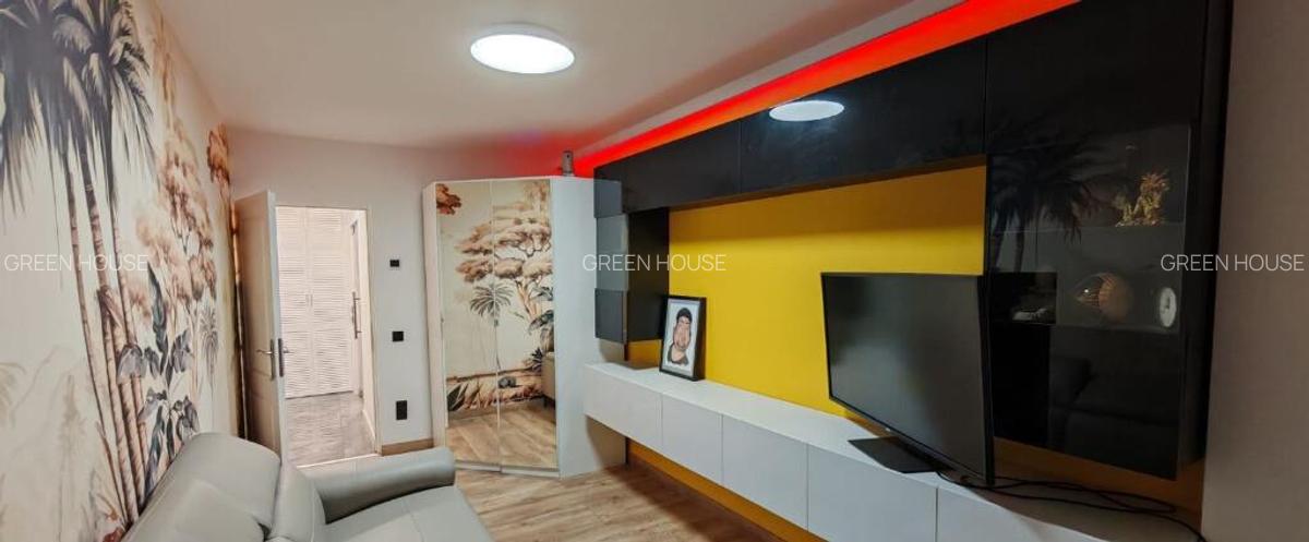 Apartament cu 3 camere, de lux - 2