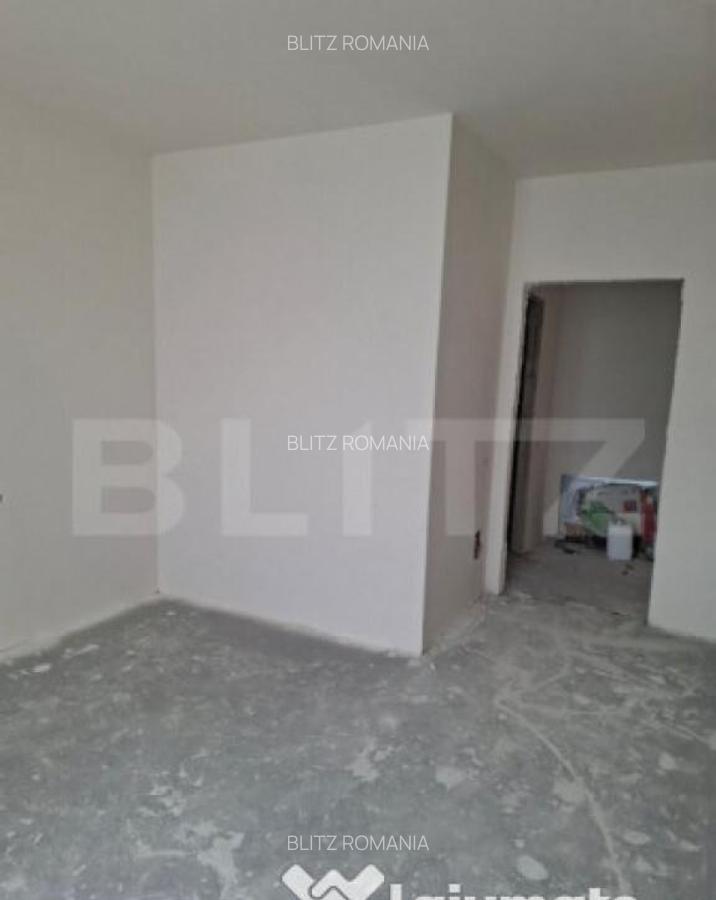 Apartament de vanzare, cu o camera, 47 mp, zona Calea Toront - 2