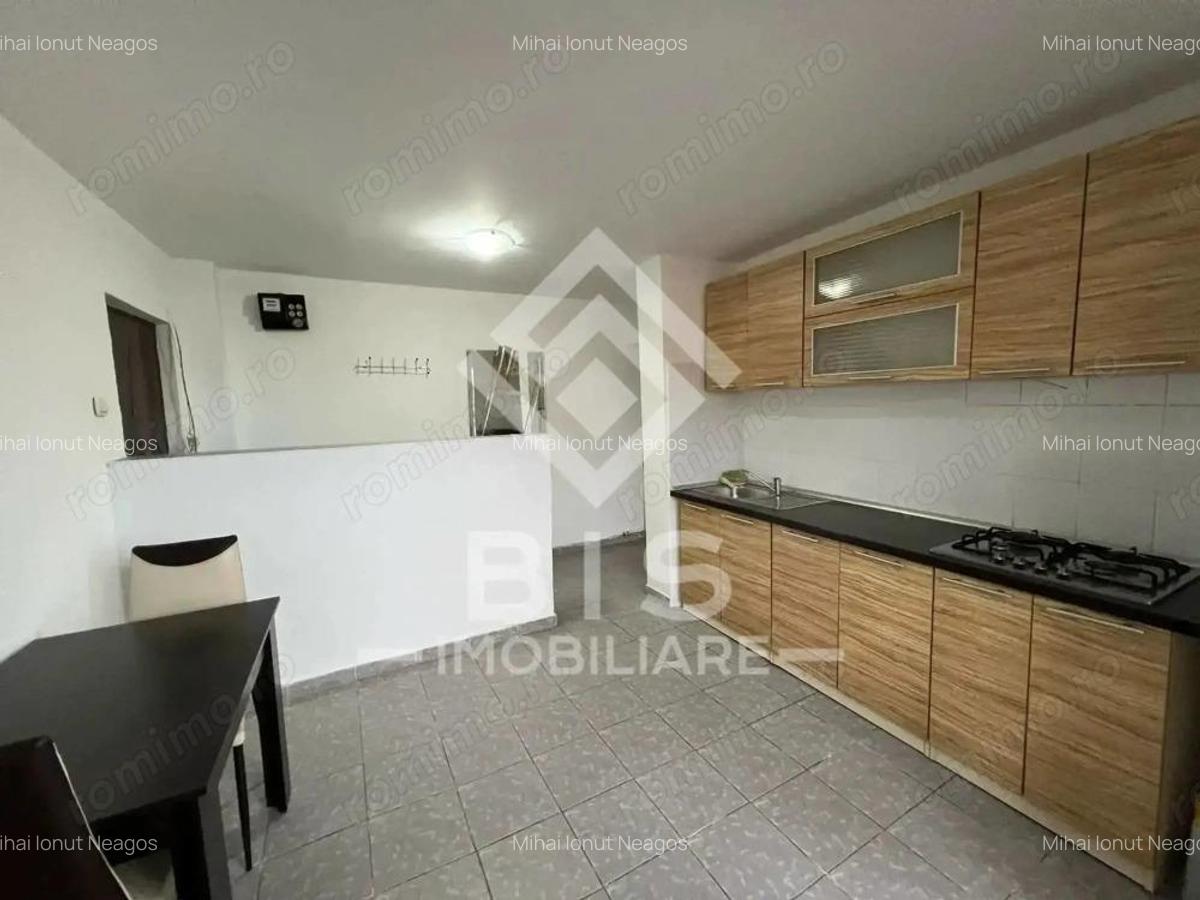 Apartament 2 camere DECOMANDAT - 1