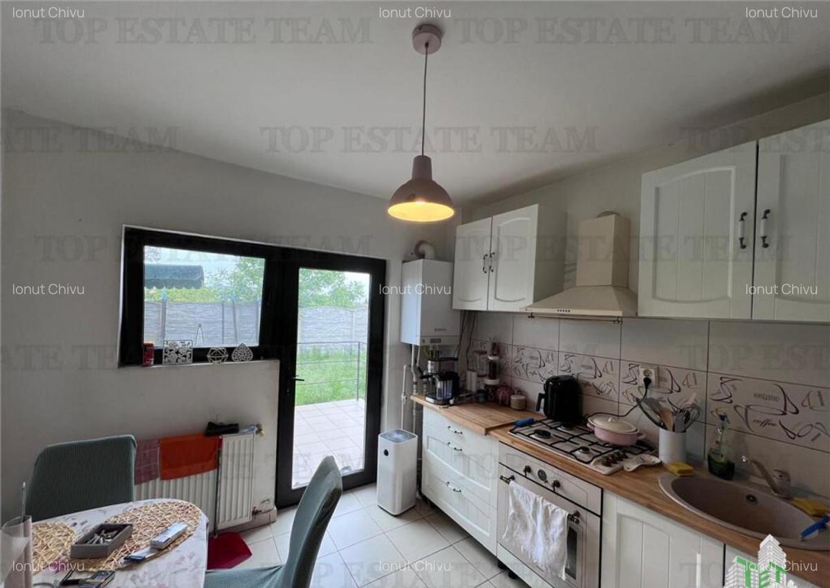 Casa cuplata.curte individuala generoasa, cu 3 camere,2 bai, - 18