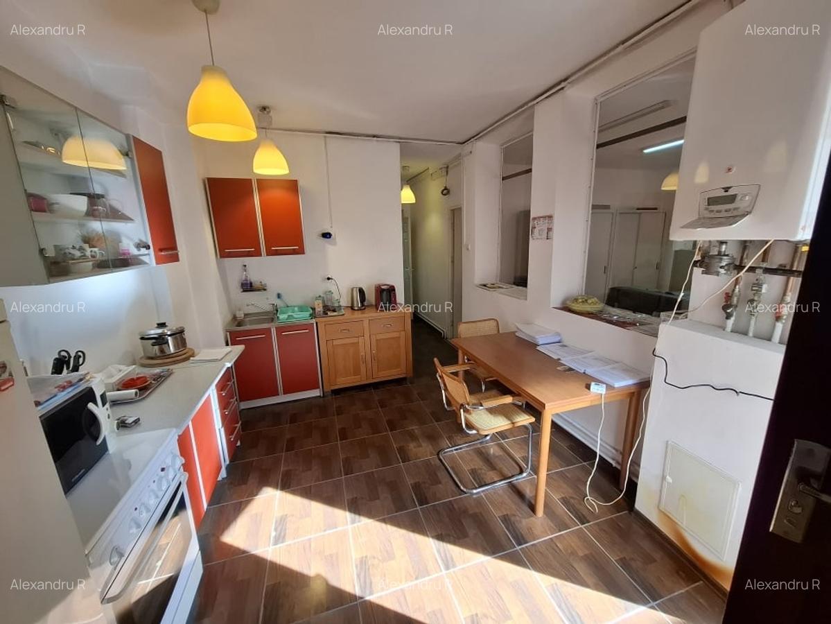 Spatiu de birouri intre metrou Iancului si Piata Muncii curte 100mp - 14