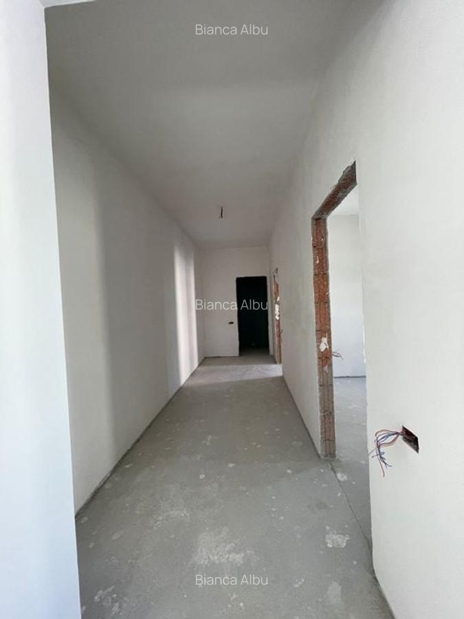 Apartament cu 3 camere decomandat în Timpuri Noi - 12