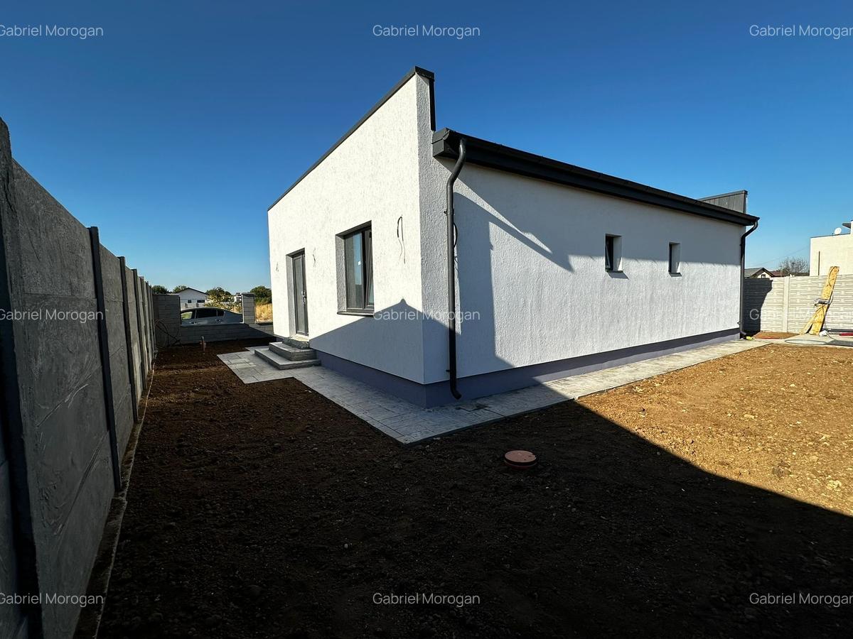 Casa Individuala | Parter | 4 Camere | Dormitor Matrimonial | Comuna BERCENI - 2