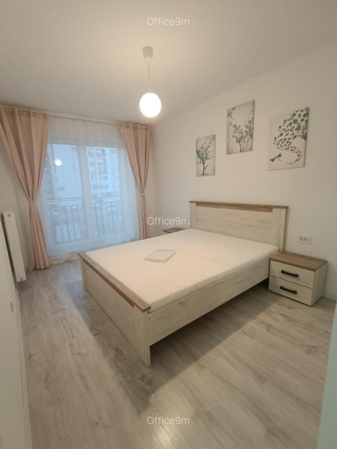 Coresi Mall - apartament 2 camere cochet - loc de parcare - boxa depozitare - 1