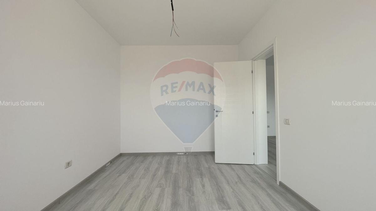 Apartament cu 2 camere semidecomandat în 13 Decembrie - 8