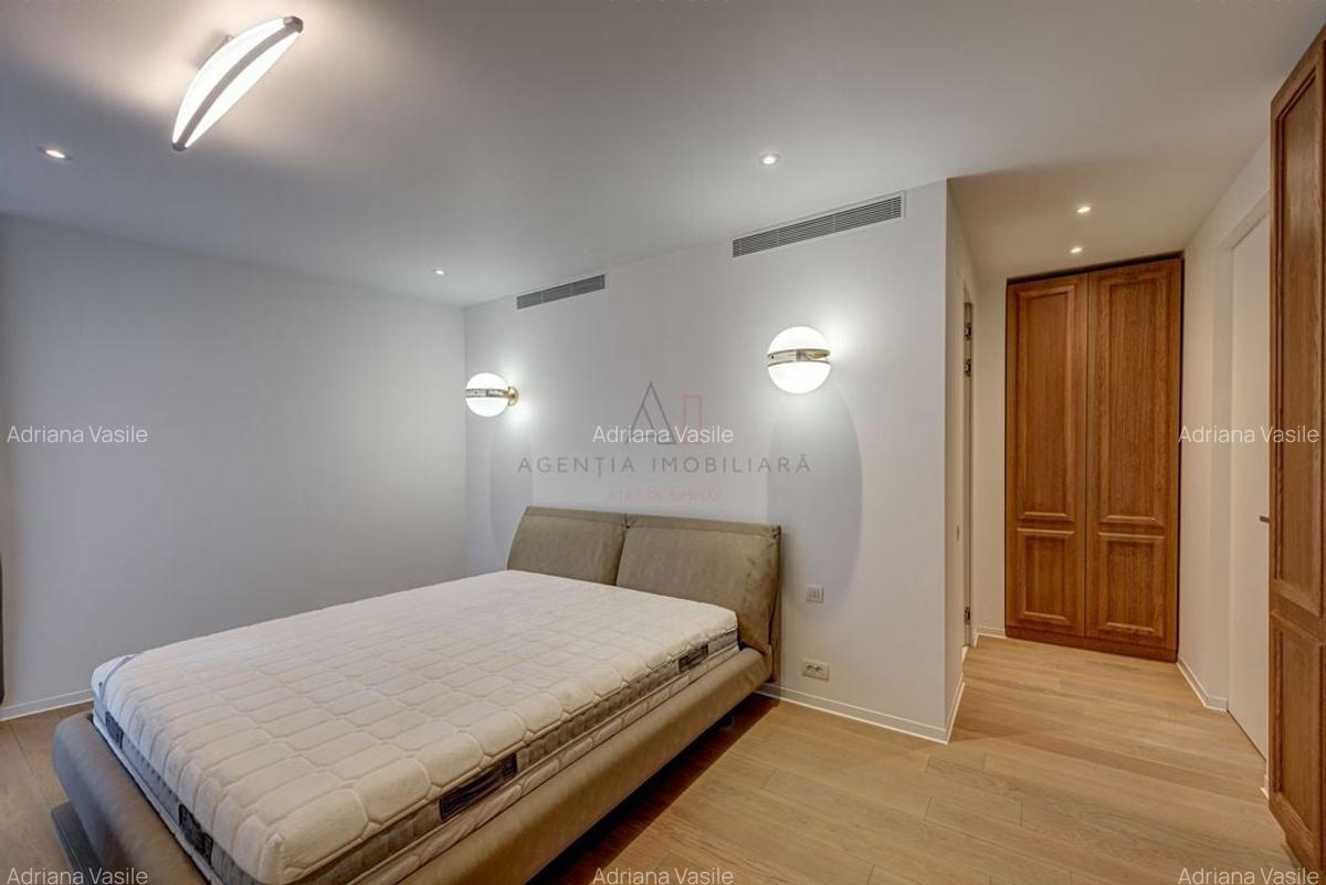 Elegant Duplex with Private Garden in One Aviatorilor Commission-Free - 6