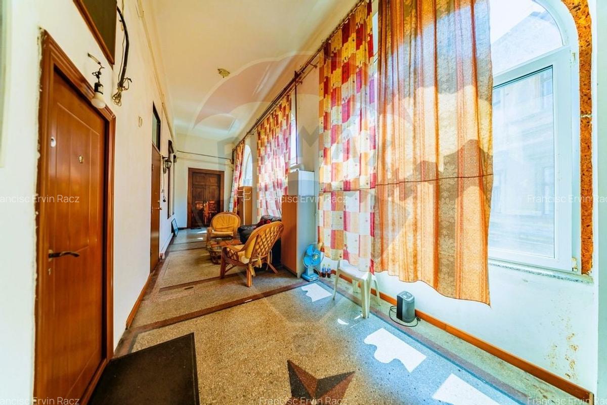 Studio spectaculos pe 2 niveluri in Palatul Neumann, exclusiv - 9