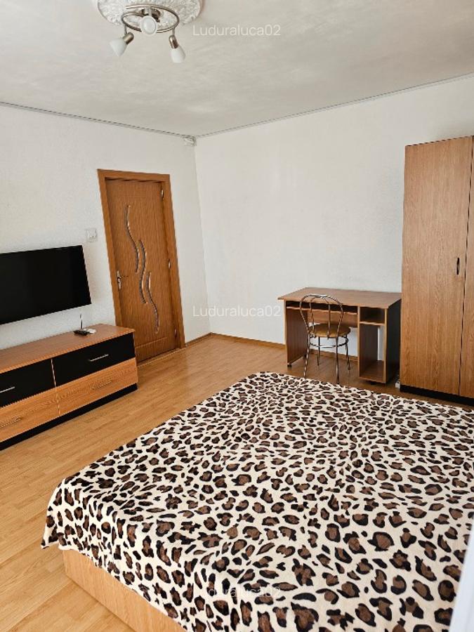 Garsonieră de închiriat –  Zona 13 Septembrie, București, PARTICULAR - 2