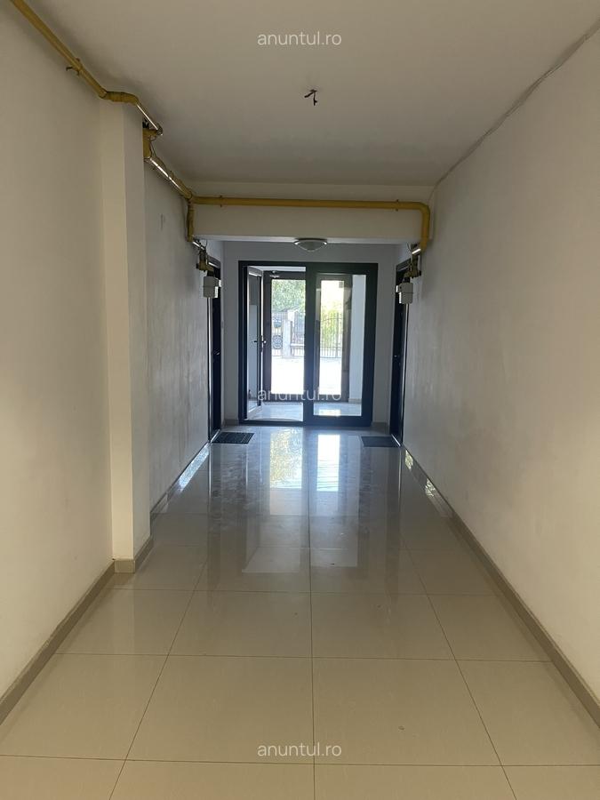 Militari Residence, Rezervelor Ballroom, garsoniera - 1