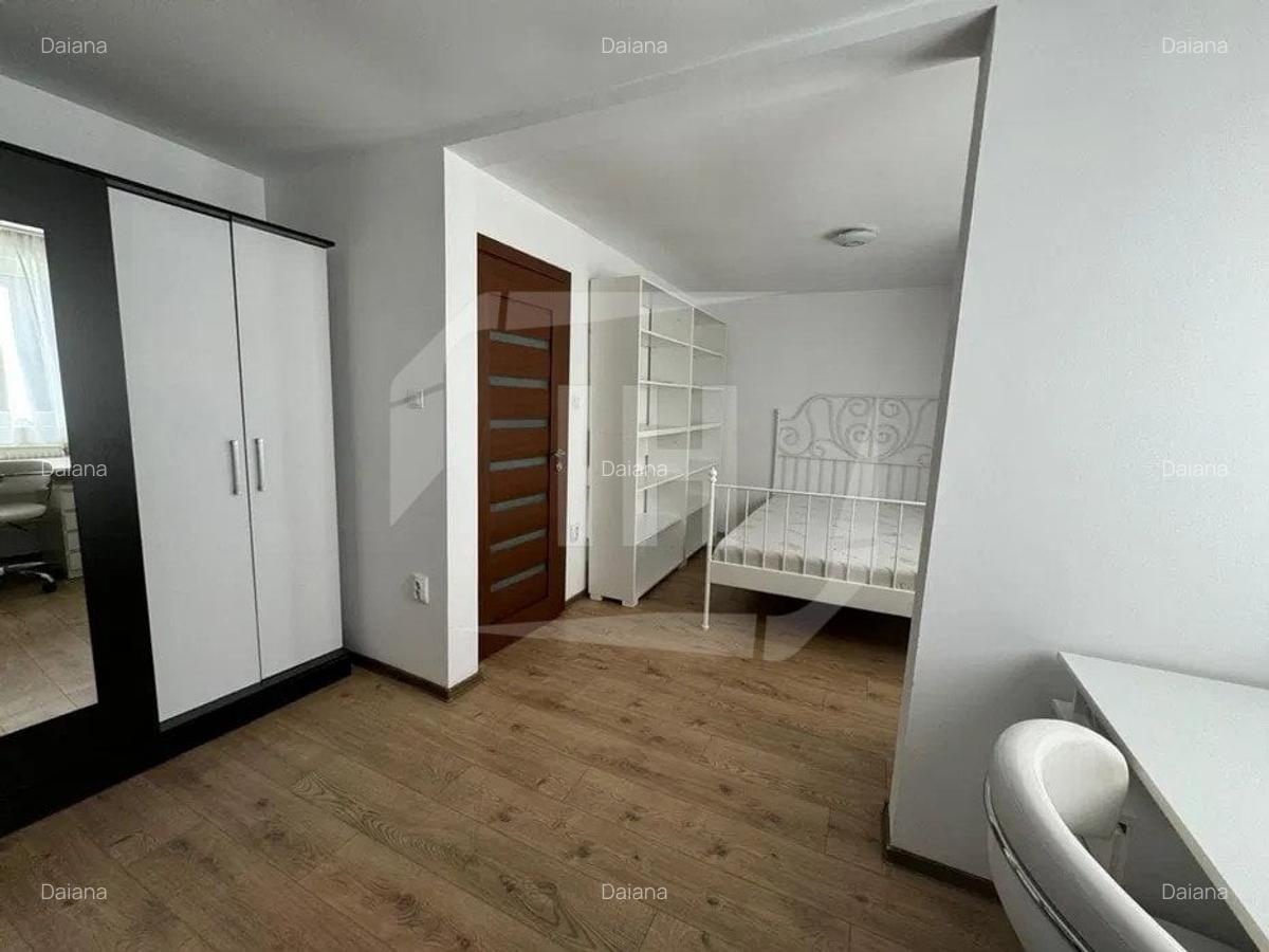 Apartament 3 camere, semidecomandat, 2 parcari, Centru zona 21 Decembrie - 3