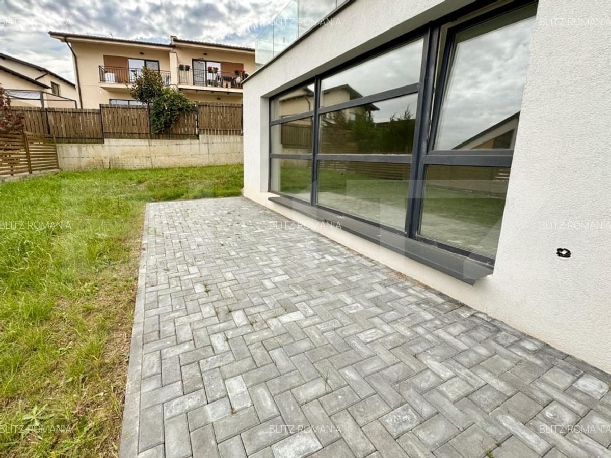 Casa semifinisata cu curte de 357 mp, 159,2 mp utili si priveliste superba - 4 Casa semifinisata cu curte de 357 mp, 159,2 mp utili si priveliste superba - 4