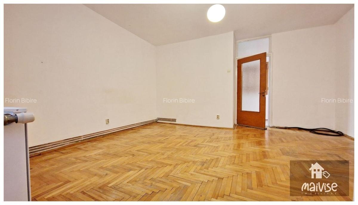 Garsoniera suprafata generoasa, zona Centrul Civic - 2