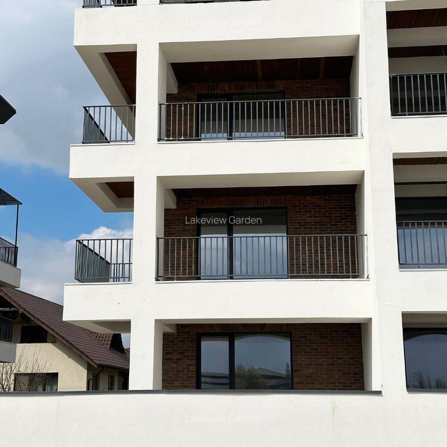 Apartament cu 3 camere decomandat în Băneasa - 3