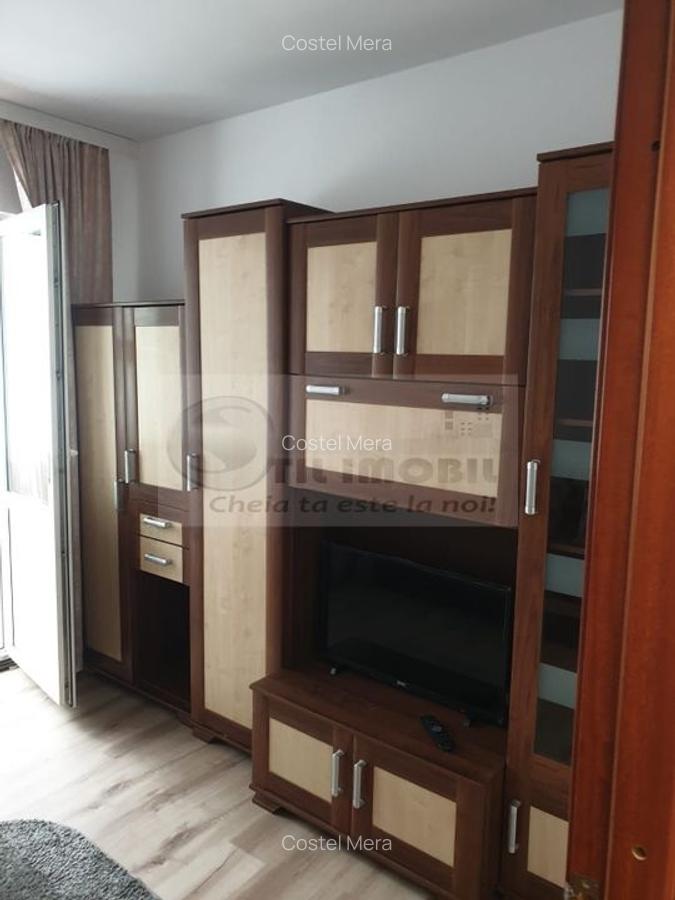 Apartament 2 camere Palas Mall- 400 euro - 2