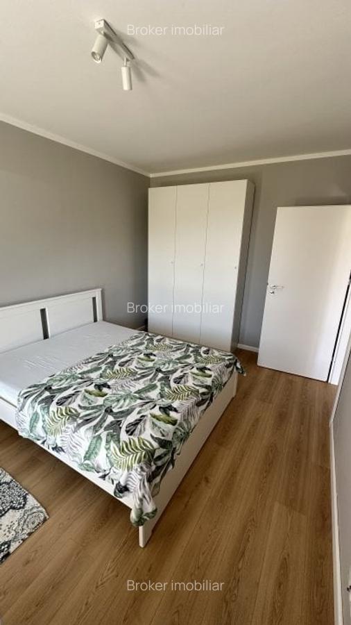 Inchiriez apartament cu dormitor si living cu bucatarie in zona Vivo - 2