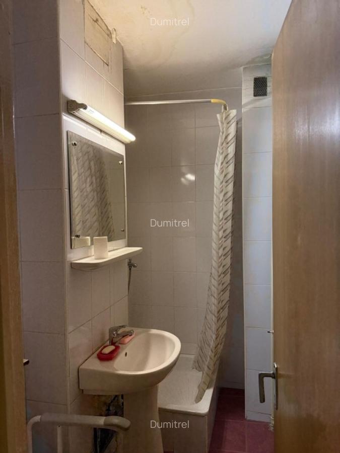 Vand apartament 4 camere, decomandat, etaj 1 - Rahova, Sos.Salaj - 4