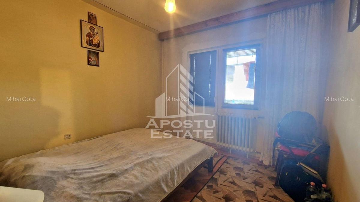 Apartament cu 3 camere decomandat în Gheorghe Lazăr - 4