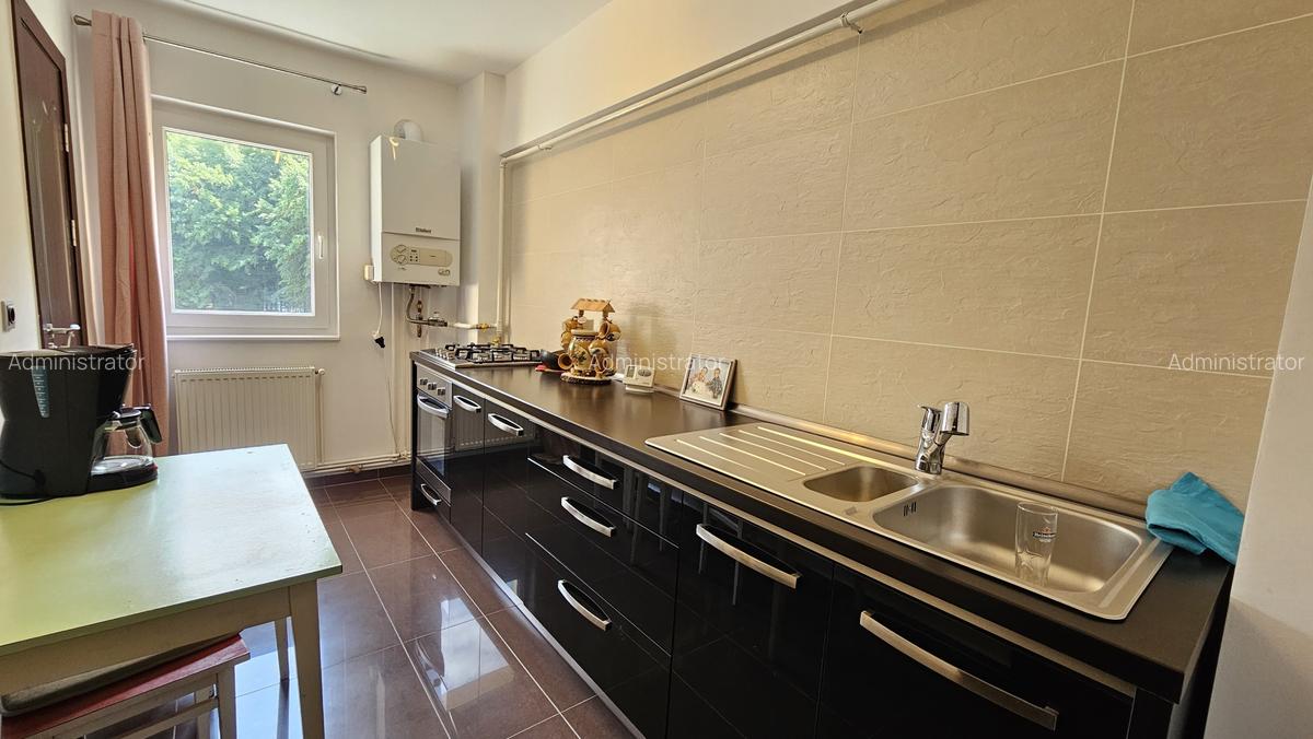 Apartamentul 2 camere Racadau,decomandat,renovat,126000 Euro - 4