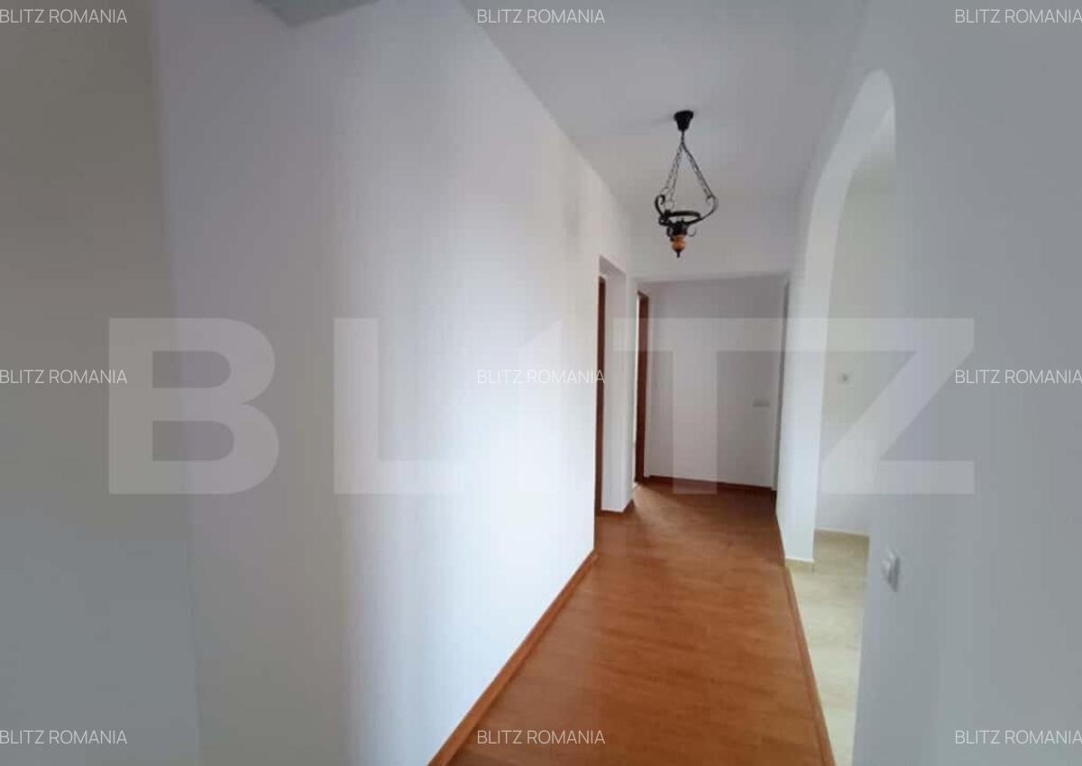 Apartament spa?ios cu 3 camere, balcon generos ?i 2 locuri - 7