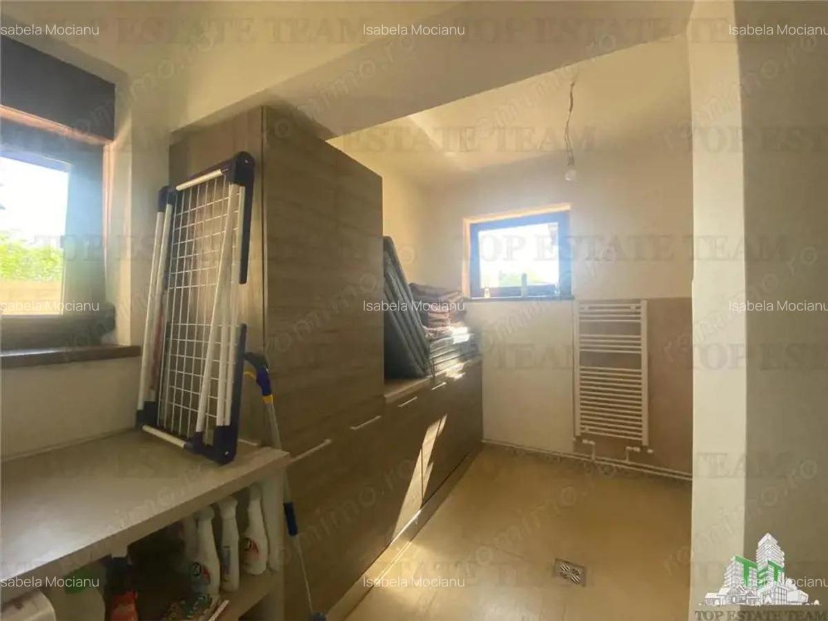 Vila P+1 cu 4 camere, localitatea Arsa Mangalia, Constanta - 12