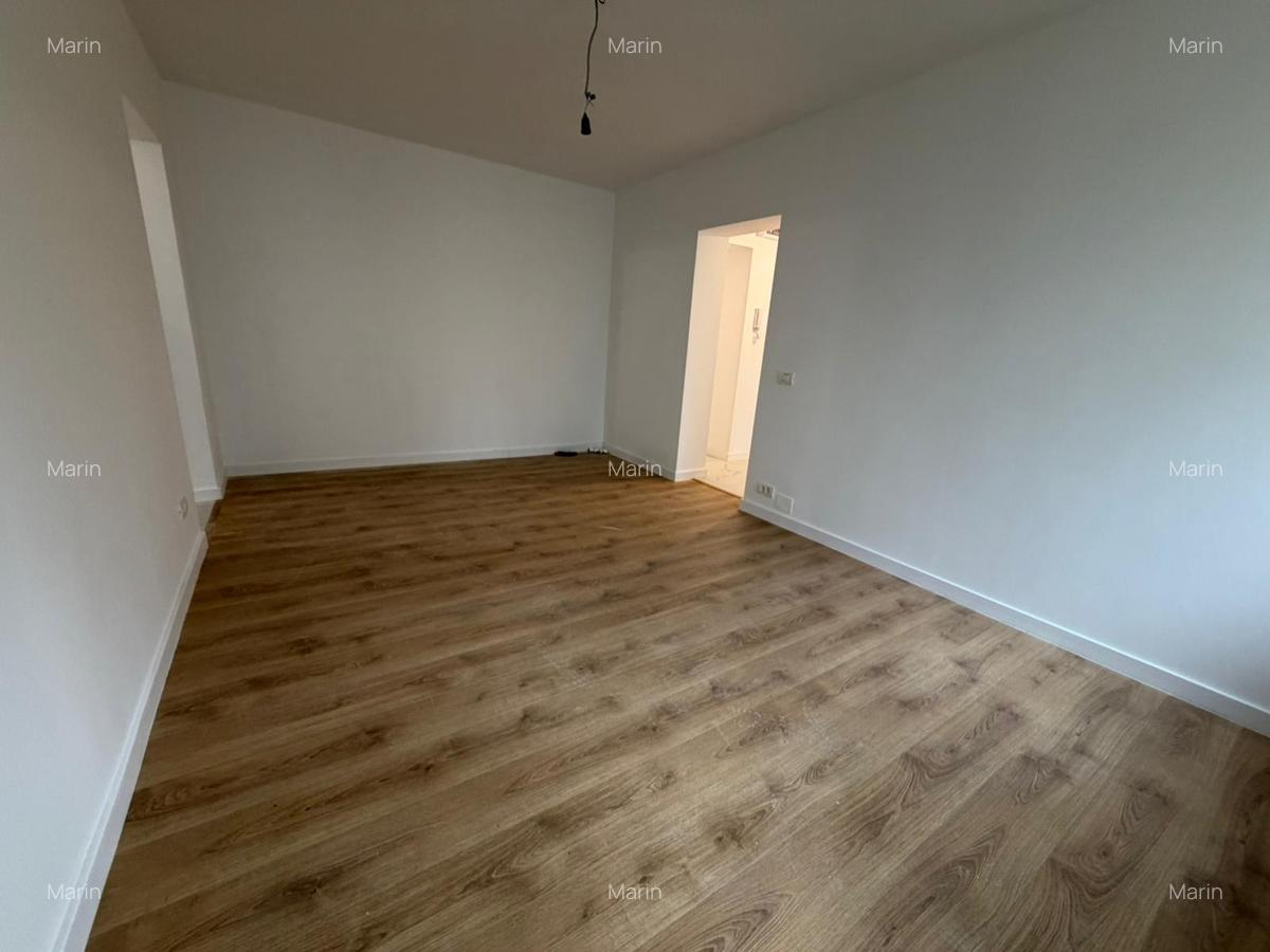 Titan, Al. Barajul Dunarii,  metrou 10 min - 7