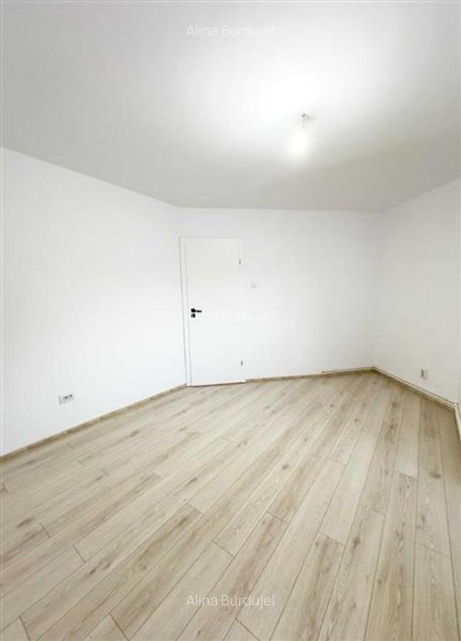 Decomandata, renovata, cu balcon, Racadau, Brasov - 5