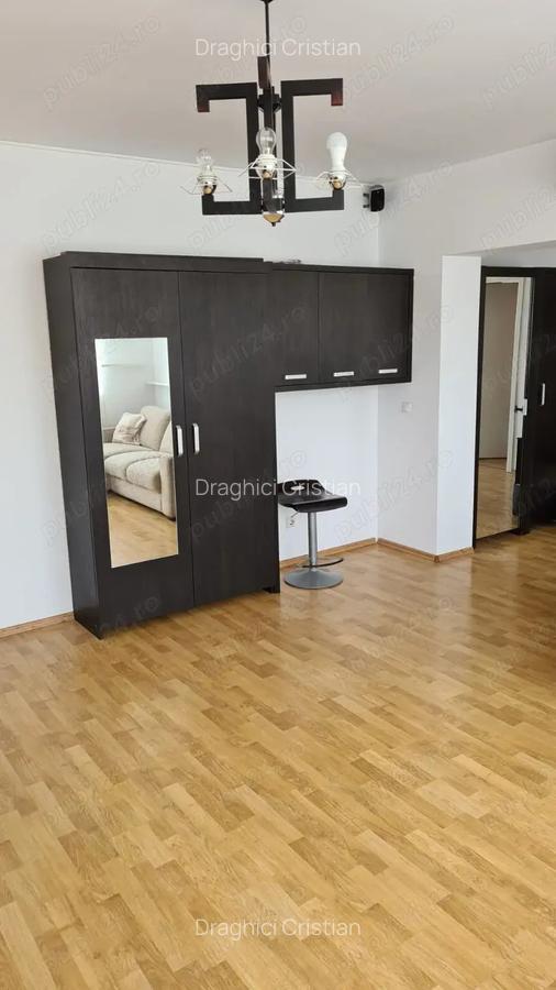 Vanzare apartament 2 camere Giulesti cu loc de parcare - 2