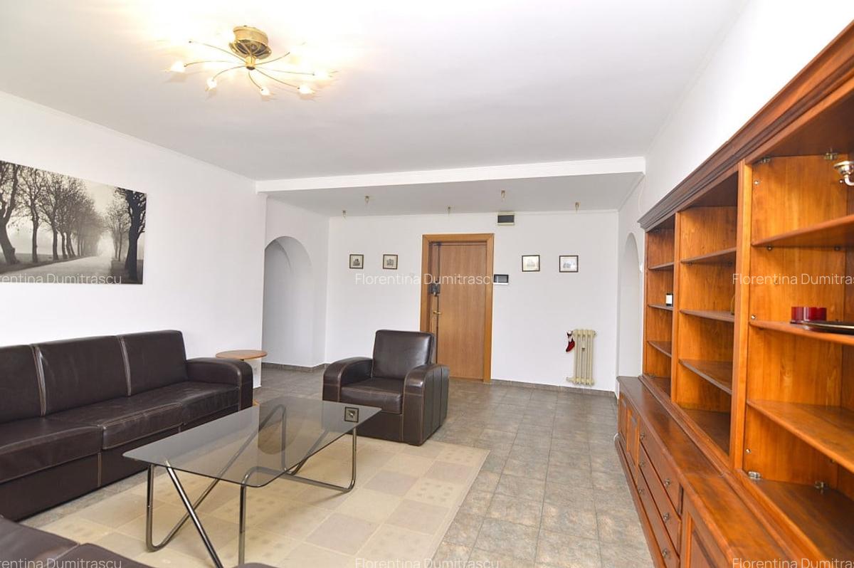 INCHIRIERE APARTAMENT 3 CAMERE UNIRII – FANTANI - 11