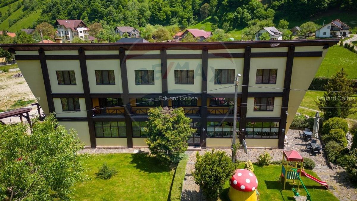 Hotel/Pensiune, 500 mp în Moieciu de Jos - 10