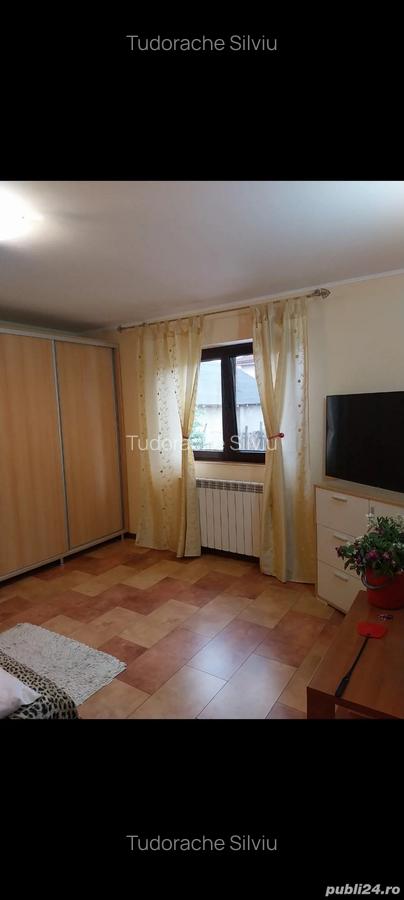 Vind casa mobilata Petre?ti - 3