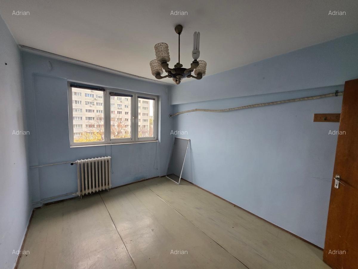 Jean Steriadi, 5 minute metrou 1 Decembrie 1918, bloc reabilitat, - 8