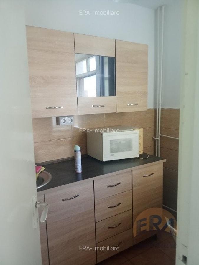 Garsonieră decomandată, mobilată în Rogerius - 3