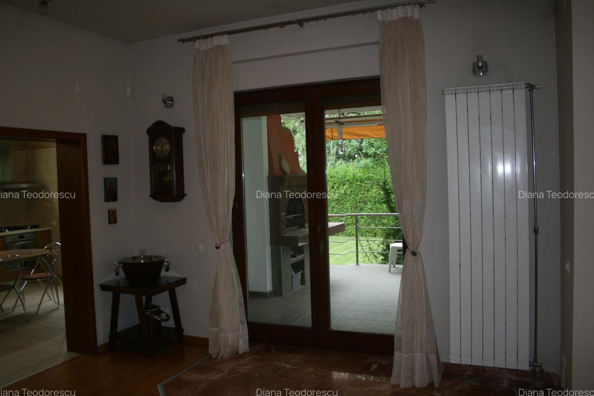 Vanzare vila superba D+P+1+M gradina garaj piscina teren 2500mp Pipera padure - 10