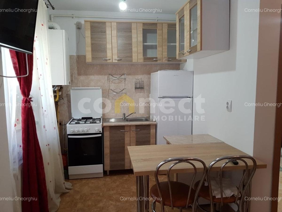 Se inchiriaza in Borhanci apartament cu 2 camere plus parcare subterana - 2