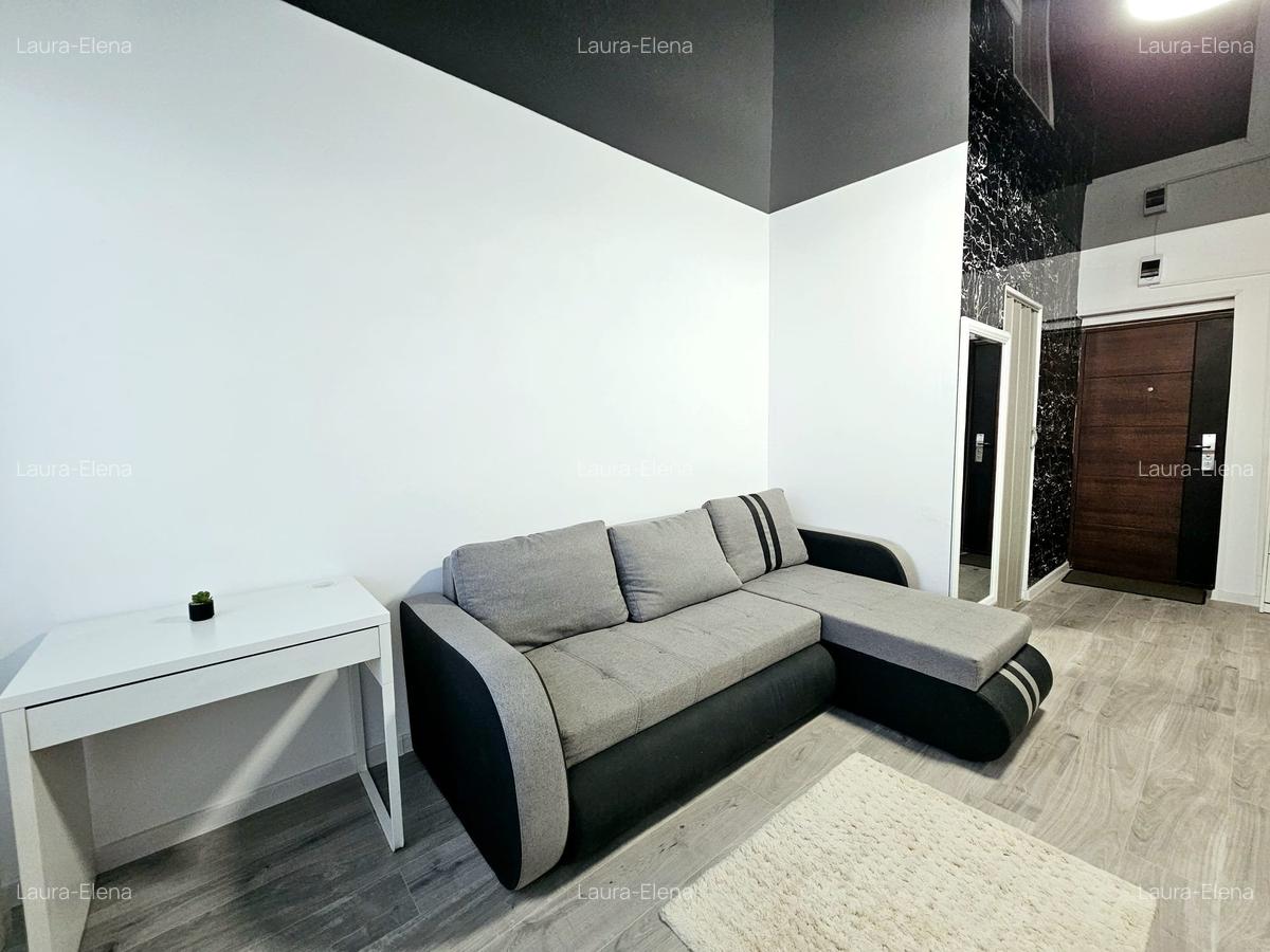 Garsoniera cu grup sanitar propriu, zona Port, renovata, mobilata, libera ! - 3