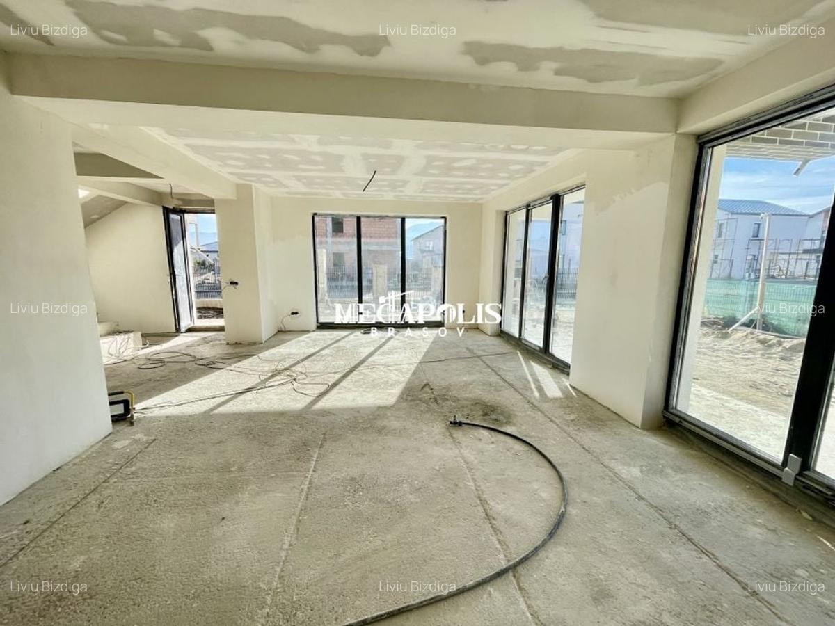 Casa individuală | 5 camere | Materiale premium | Priveliște montană - 8