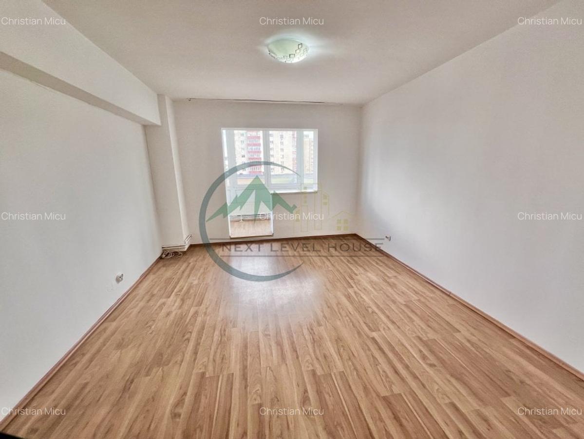 Apartament 4 camere, zona Grivitei - 16