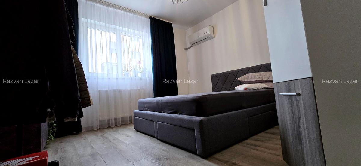 Apartament cu 3 camere decomandat, mobilat în Apărătorii Patriei - 9