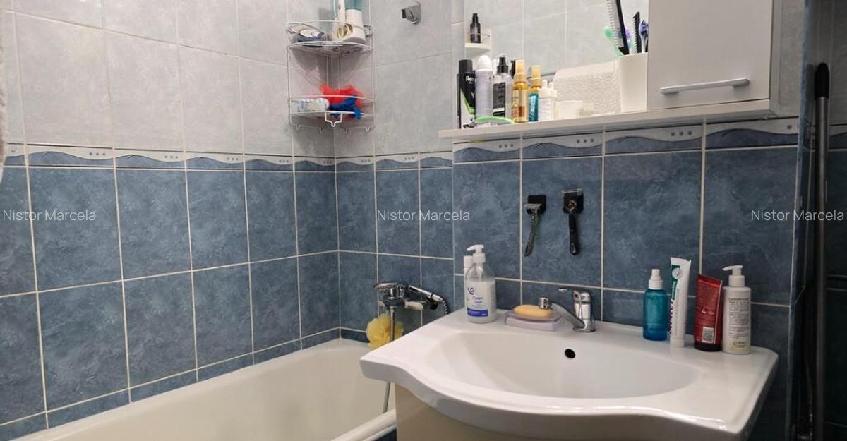 Apartament 2 camere in Deva, zona Balcescu- Licee, et 3 - 4