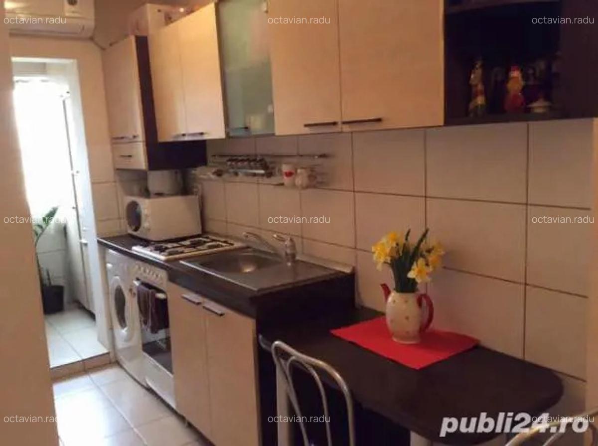 Inchiriez garsoniera Rogerius str. Podului - 7