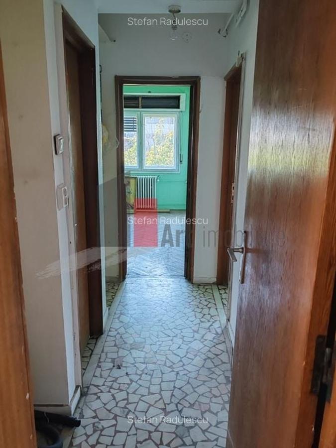 Apartament cu 4 camere decomandat în Cotroceni - 11