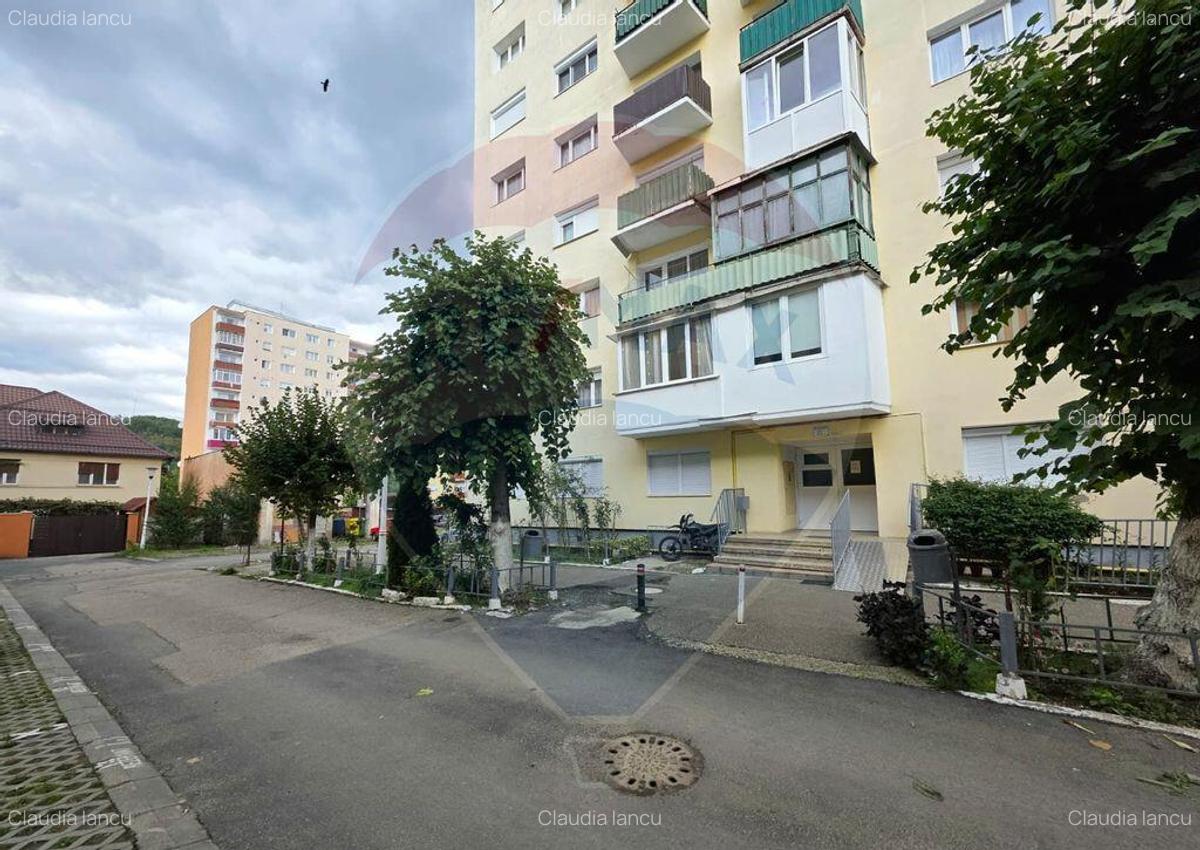 Apartament 3 camere cartier Dupa Zid- Medias - 1