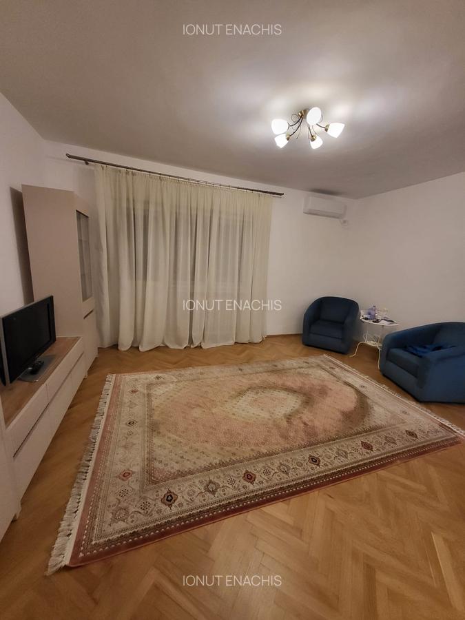 OFERTA INCHIRIERE GARSONIERA IN VILA - 2
