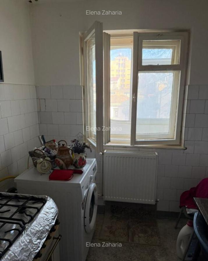 Apartament 3 camere, 70 mp, decomandat Zona Centrala / - 9