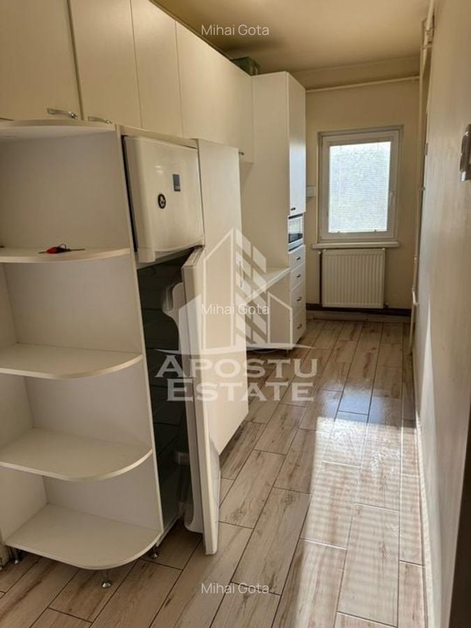 Apartament la etaj intermediar, centrala proprie, Mircea cel Batran - 5