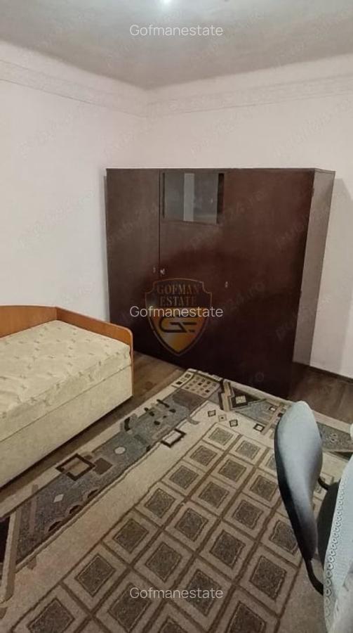 Casa 6 camere, baie, bucatarie si dependinte, zona Tomis II, 3 intrari separate - 5