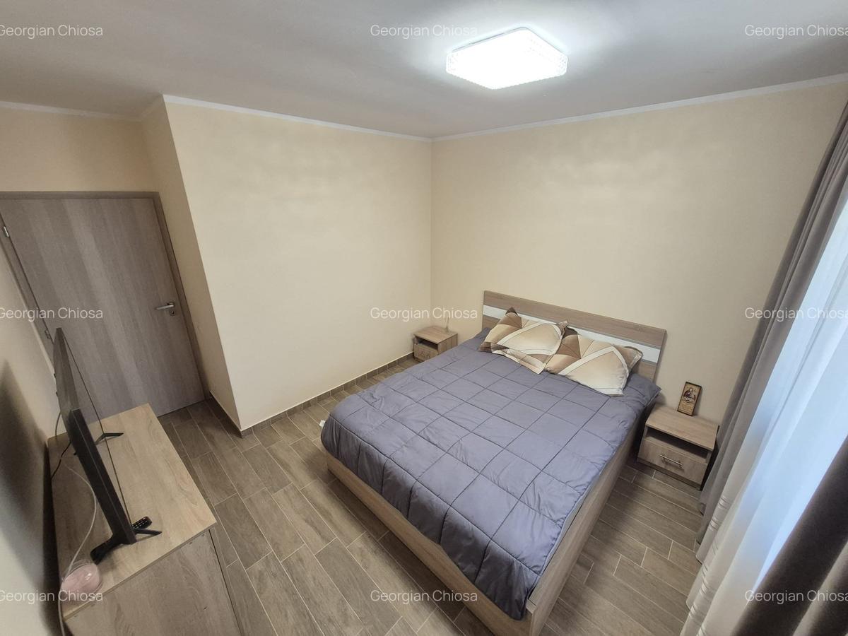 2 Cam-Parter-Ciarda Rosie-5 min Spitalul Judetean-Mobilat--54 MP-95.000 Euro! - 12